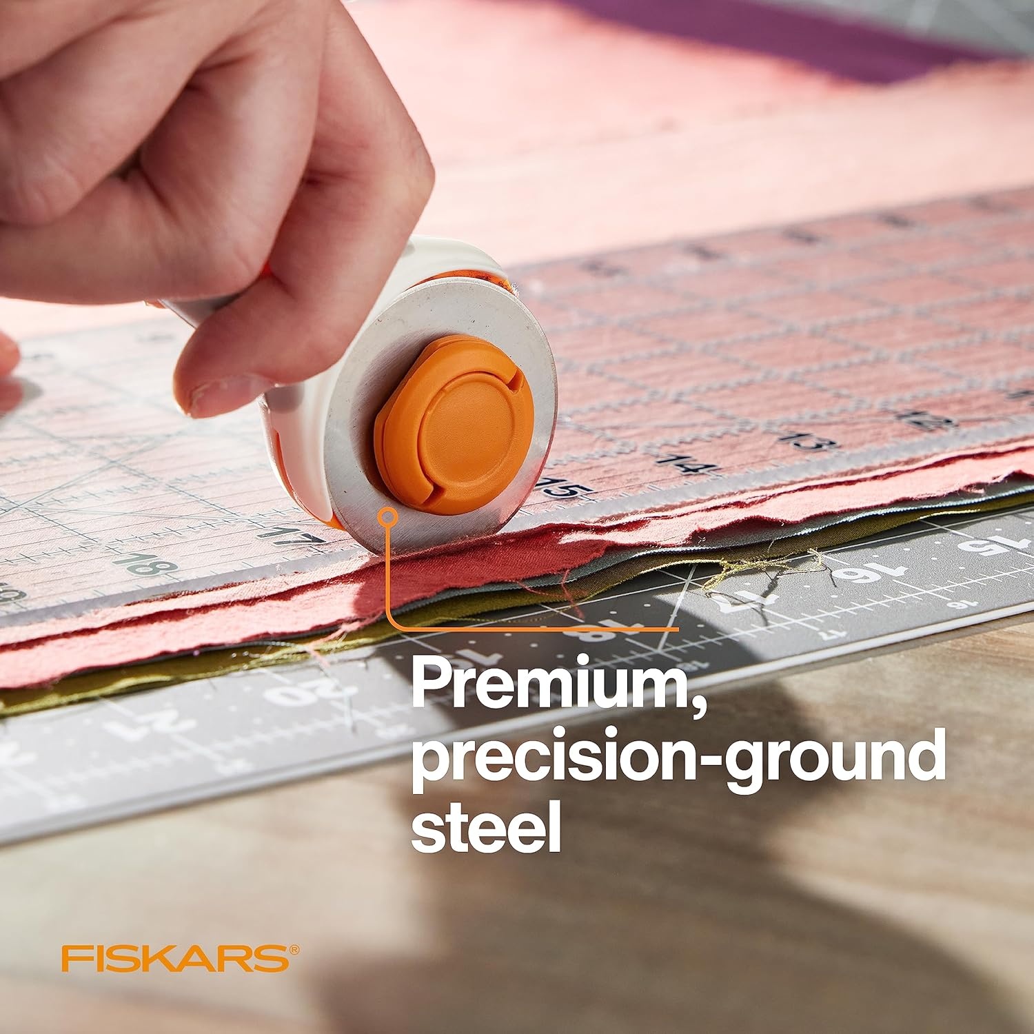 Fiskars 45mm Rotary Blade 2-Pack, Replacement Blades for Rotary Cutters, Precision Cutting for Quilting and Sewing(2 Pack – Titanium)