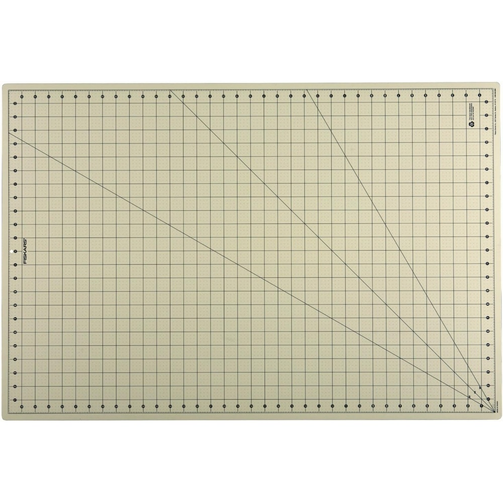 Fiskars Self Healing Eco Cutting Mat with Grid for Sewing, Quilting, and Crafts – 24″ x 36 Grid