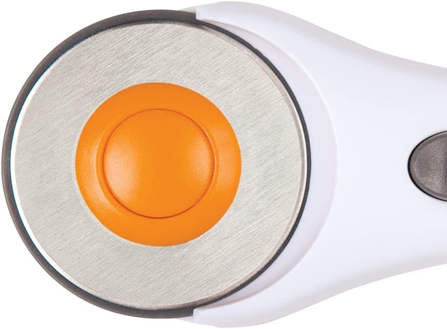 Fiskars Loop Rotary Cutter, Explore Collection Ultra Lilac, Precision-Ground Steel Blade for Fabric, Felt and Vinyl, 45mm(Standard Stick)