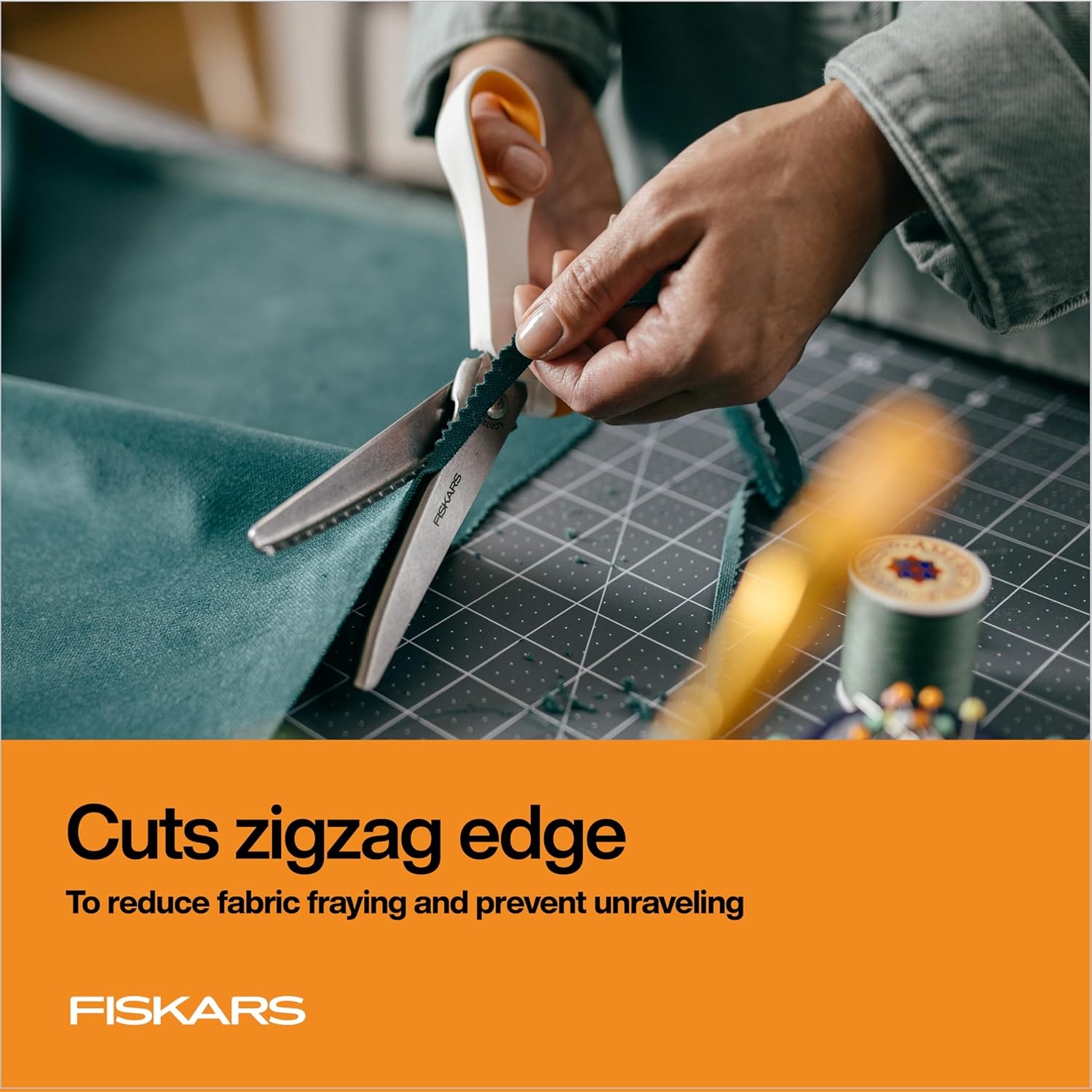Fiskars Pinking Shears, Gifts for Mom, Fabric Scissors with Ergonomic Handle,Zig Zag Edge and Stainless Steel Blades, Orange/White(Soft Grip)