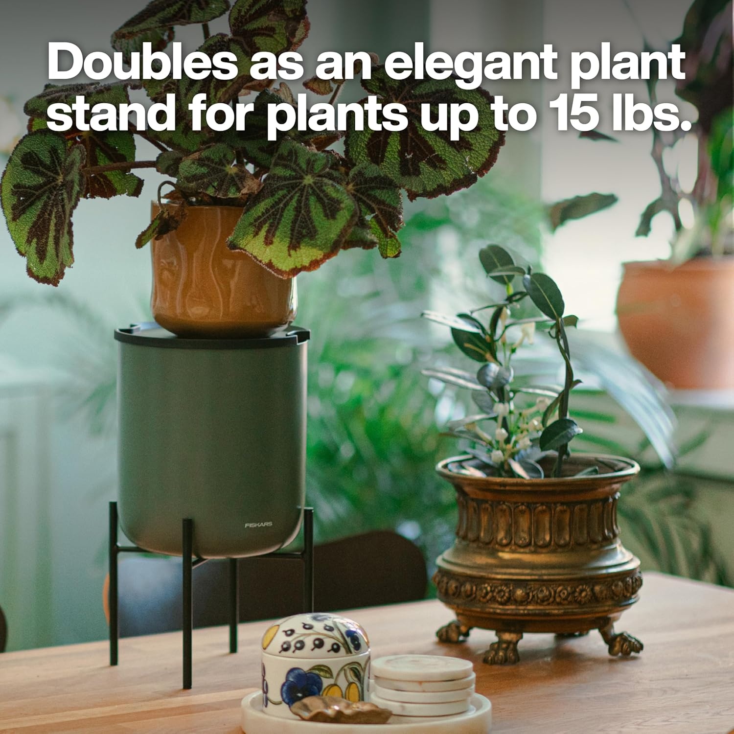 Fiskars LifeWell Watering System for Houseplants, Self-Watering Indoor Plant Stand with Siphon Action, Waters Up to 6 Plants, 33″ Reach(Watering Vessel)