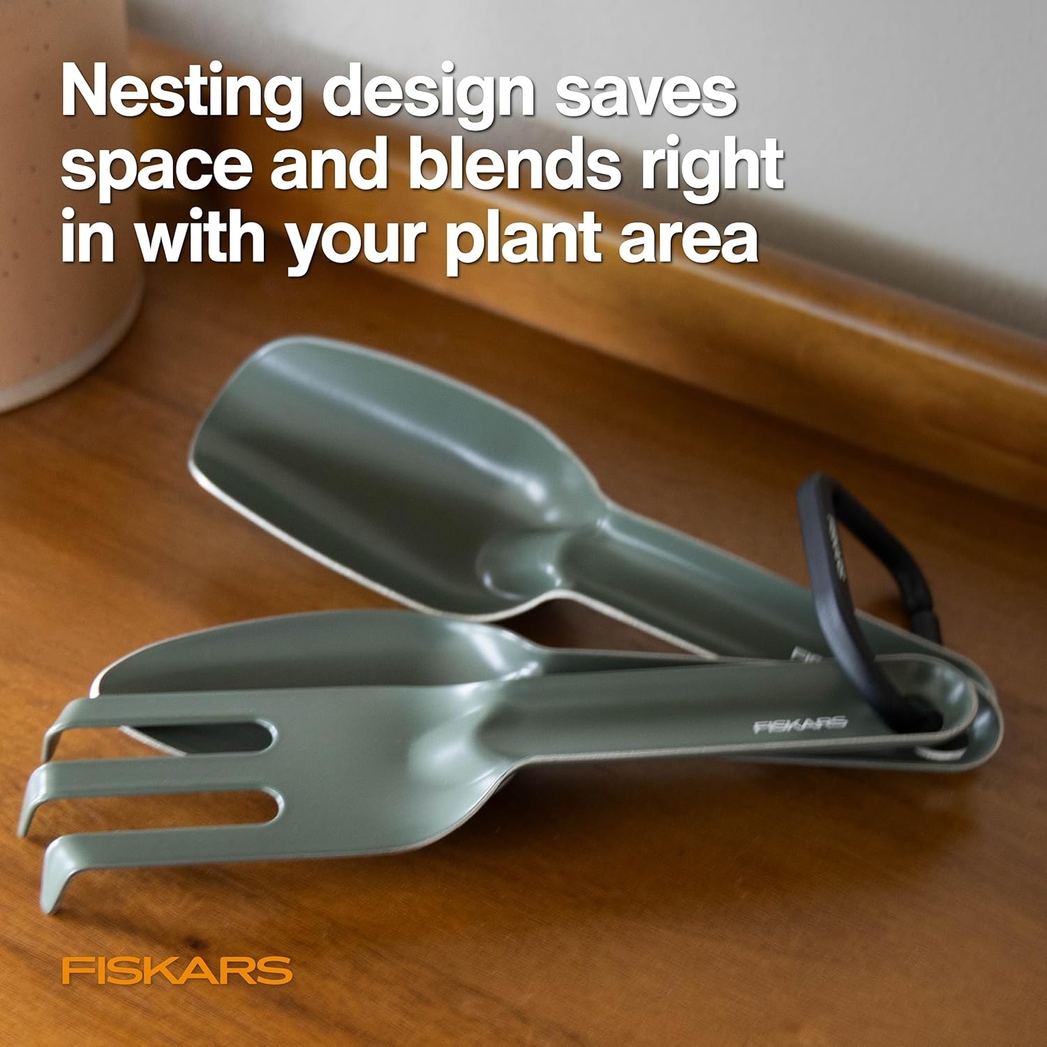 Fiskars 5-Piece Plant Cultivating Tool Set, Nesting Trowel, Soil Scoop, Cultivator, Tongs & Brush for Indoor Gardening, Stainless Steel w/Green Powder Coat Finish, Space Saving Design for Houseplants(3-Piece Set)