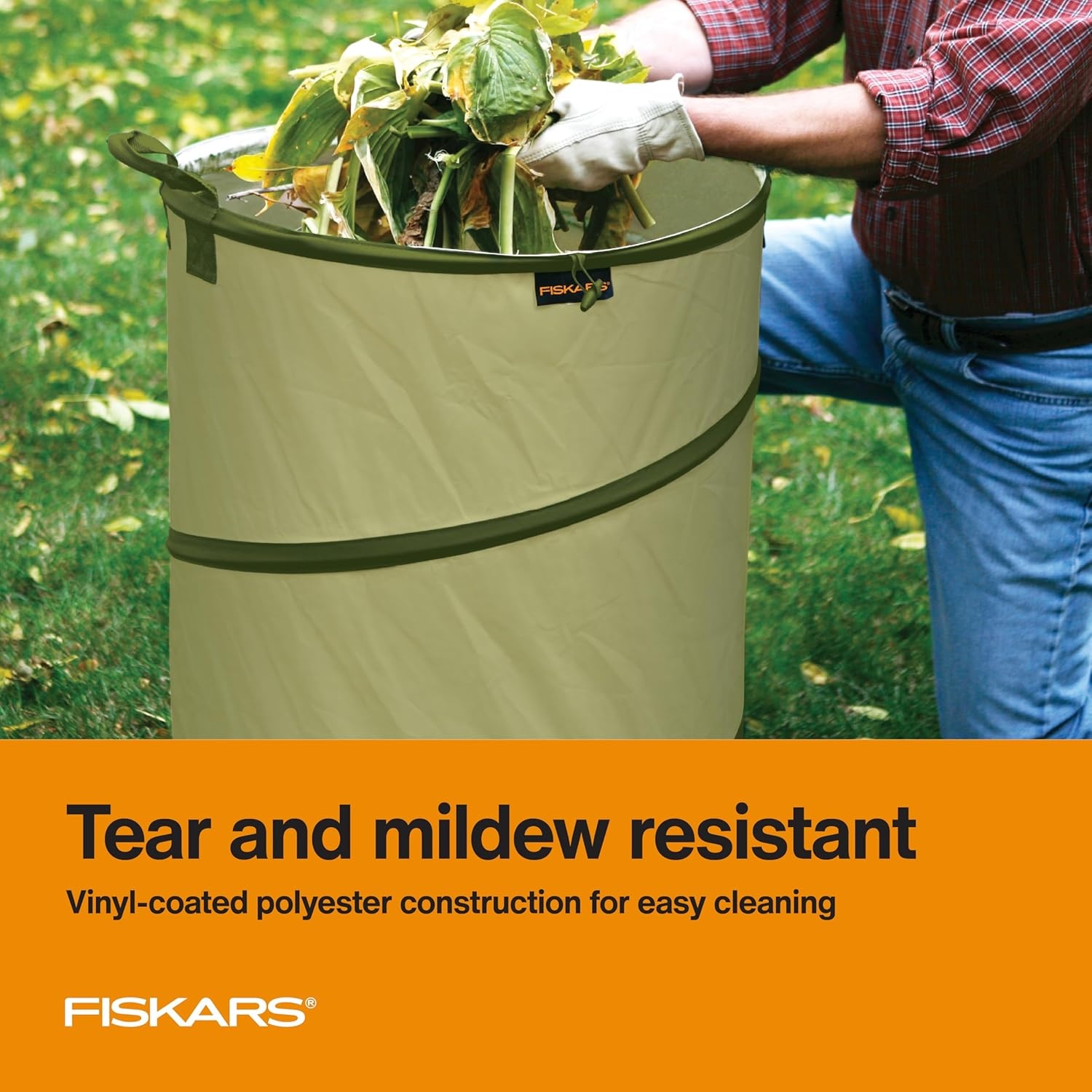 Fiskars Kangaroo Collapsible Spring Up Garden Bag for Yard Waste, Grass, Branches & Weeds, Tear & Mildew Resistant Vinyl-Coated Polyester, Folds Flat to 3 Inches for Space-Saving Storage, 30 Gallon(1 Count (Pack of 1))