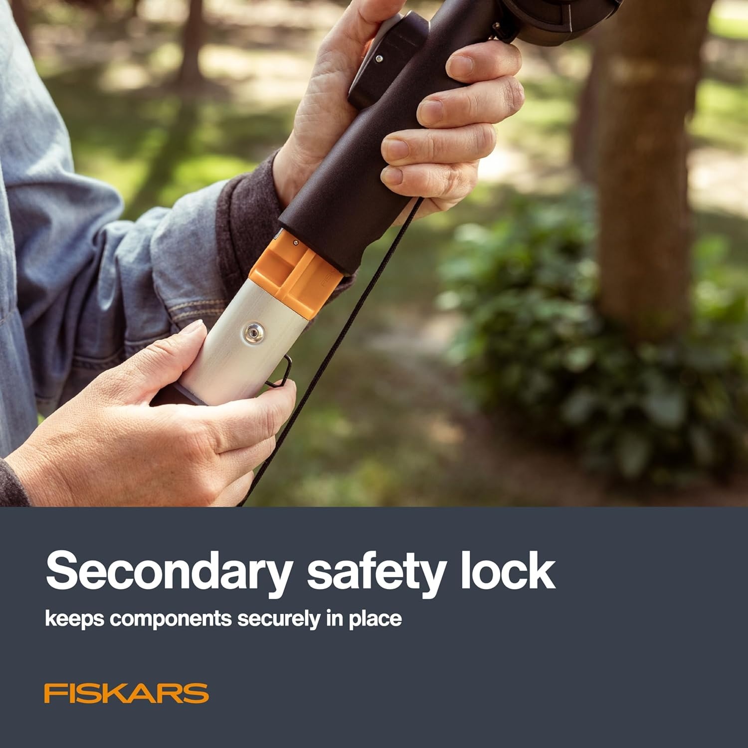 Fiskars XtendControl 12′ Tree Pruner with 15″ X1 Triple-Grind Saw, Two 3-6 Ft Extension Poles for Overhead Branch Trimming, Lightweight Aluminum Pole Saw with Secure Double-Locking System, Orange(16′ X3 Double-Hooked Saw)