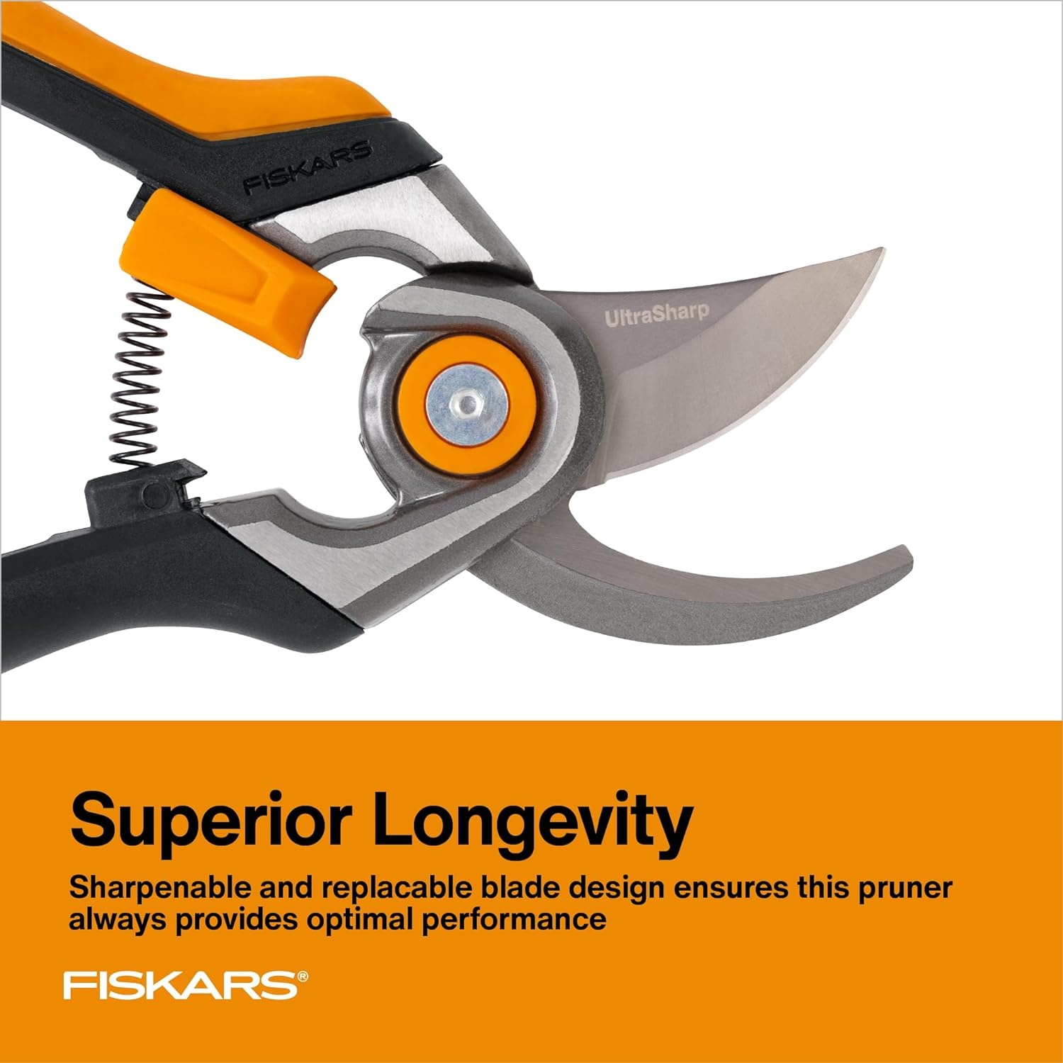 Fiskars 2-Piece Pruning & Veggie Shears Set, Explore Collection Garden Tool Kit, Bypass Pruner for Light Trimming, Vegetable Shears with Serrated Stainless Steel Blades for Harvesting Flowers & Herbs(Forged Pruner)