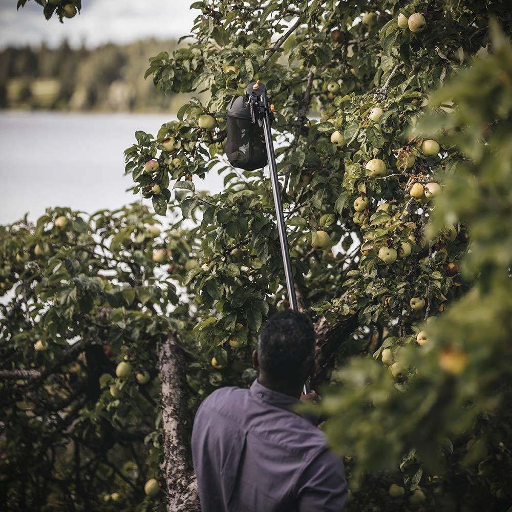 Fiskars Fruit Picker Basket with Adjustable Basket Angle, Machine Washable Mesh Bag, Fruit Harvesting Tool (Pole Not Included)