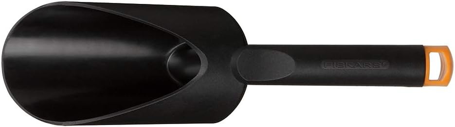 Fiskars Soil Scoop – Fiber Composite Hand Shovel for Planting and Potting – Gardening Hand Tools for Indoor and Outdoor Gardening