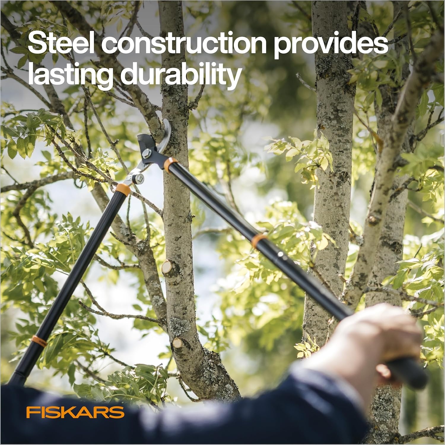 Fiskars DualAction Lopper, 2-in-1 Lopper with Dual Cutting Modes, S Mode for Precise Snips for Stems, L Mode for Power Through Branches, Low Friction Steel Blade, 2″ Cutting Capacity(25-37″ Extendable Bypass)