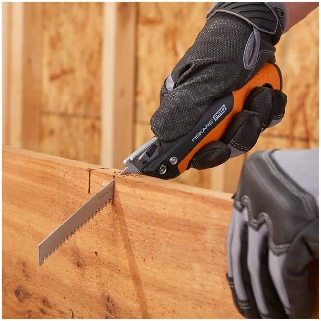 Fiskars Pro POWER TOOTH Folding Hand Saw (10 in blade.)(Compact Hand Saw)