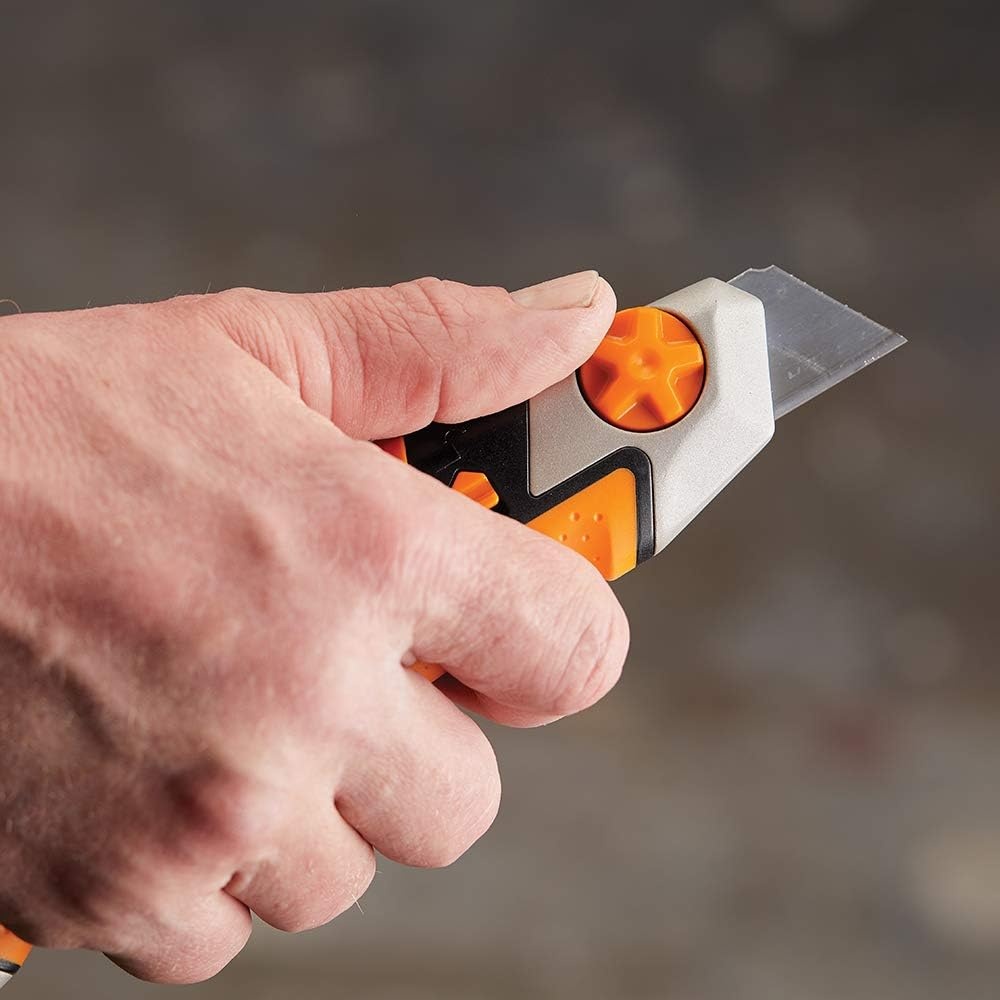 Fiskars 770220-1001 Pro Utility Knife, Snap 25 mm, Orange/Black(25 mm)