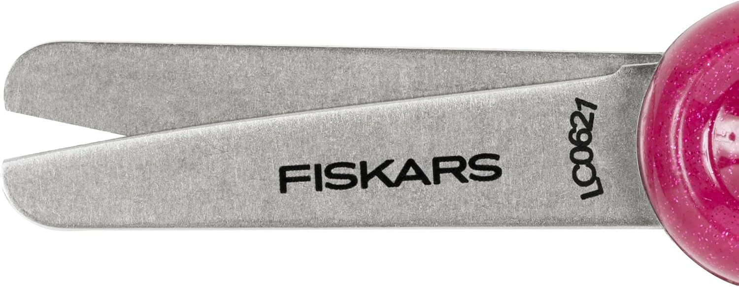 Fiskars 5″ SoftGrip Blunt-Tip Scissors for Kids Ages 4-7, Scissors for School or Crafting, Back to School Supplies, Blue Lightning(Pink Glitter)