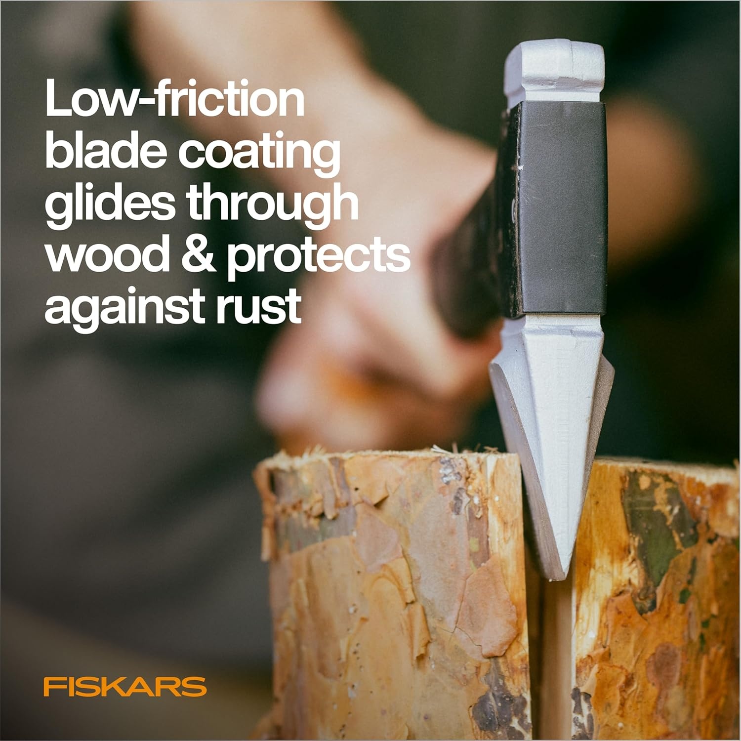 Fiskars X32 Splitting Axe 32″, Forged Steel Blade for More One-Strike Splits on Large Logs, Shock-Absorbing FiberComp Handle & Low-Friction Coating for Rust Protection & Easy Removal