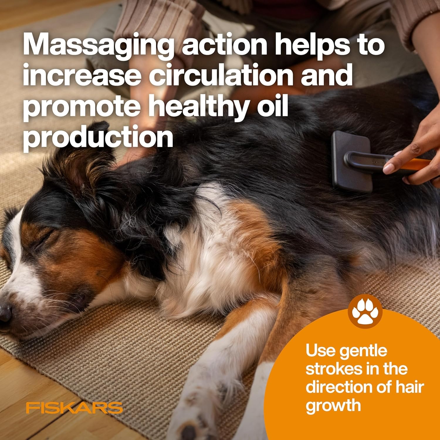 Fiskars Pet, Cat and Dog Brush, Fine Bristles & SoftGrip Handle for Gentle Grooming and Deshedding, Cat and Dog Supplies, Orange/Black(Massage Brush)