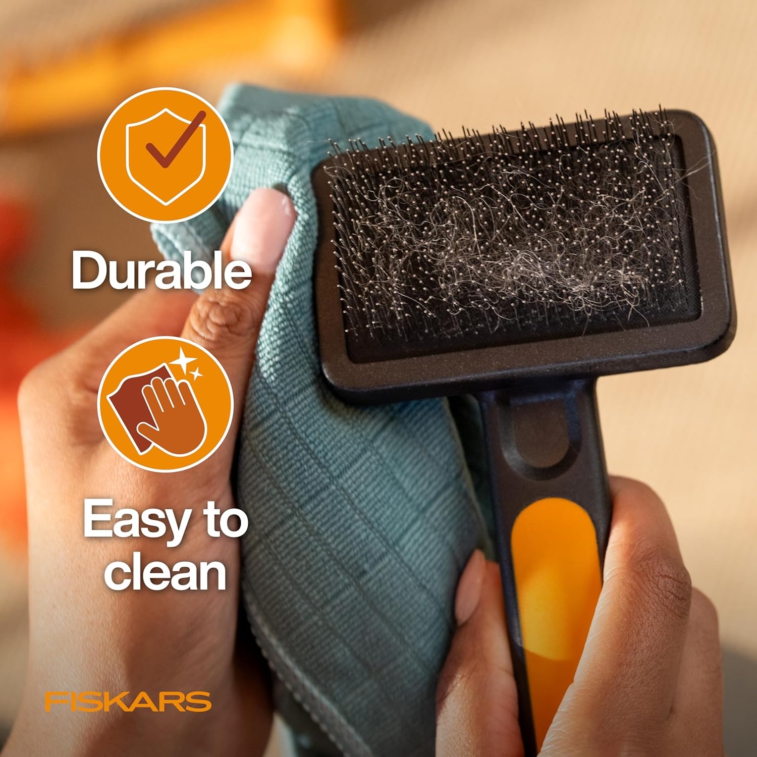 Fiskars Pet, Cat and Dog Brush, Fine Bristles & SoftGrip Handle for Gentle Grooming and Deshedding, Cat and Dog Supplies, Orange/Black(Slicker Brush)