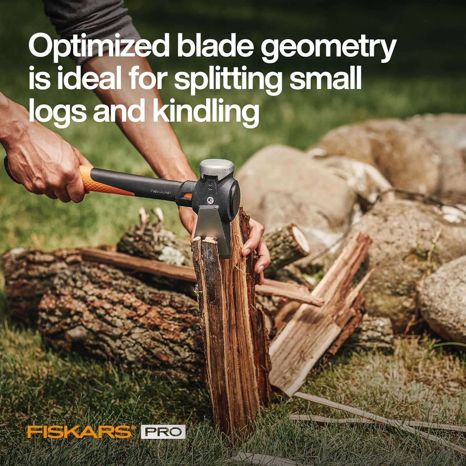 Fiskars Pro IsoCore Splitting Maul and Stainless Steel Axe, Wood Splitting Maul, IsoCore Shock Reduction & Forged Steel Head, 6 lb, 36, Black/Orange(Pro IsoCore 2.5 lb Maul)