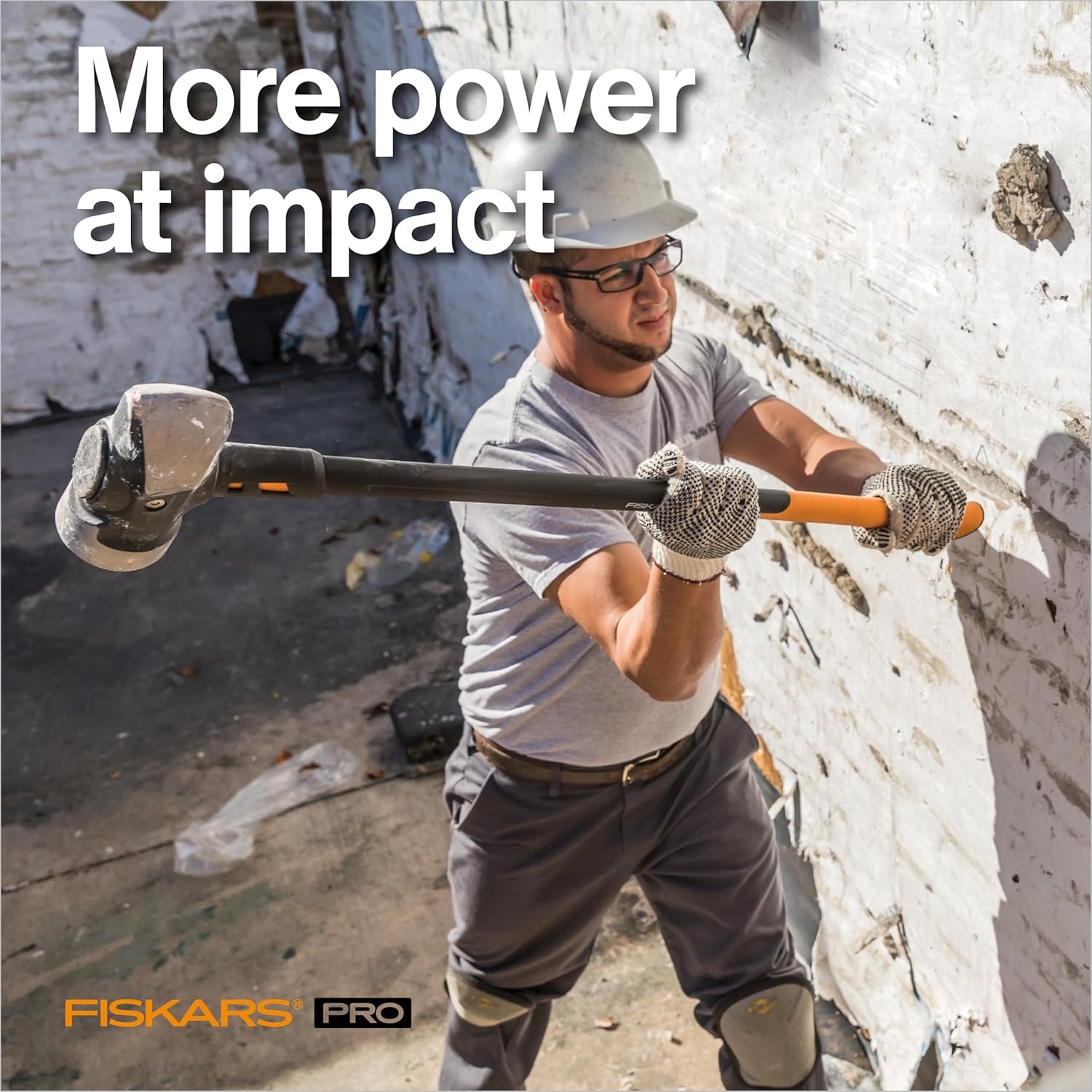 Fiskars IsoCore 4 lb Sledge Hammer for Demolition and Driving with Shock Reduction, 14 in(Pro IsoCore Sledge Hammer 8 lb)