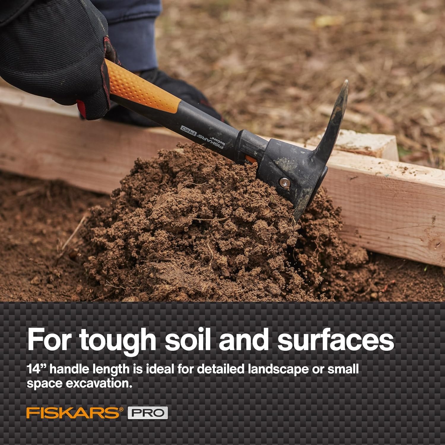 Fiskars IsoCore Pickaxe Mattock with Shock-Absorbing Handle, Dual-Head Tool for Roots & Rocks, 1.5 lb(Pro IsoCore 1.5lb Pick/Mattock)