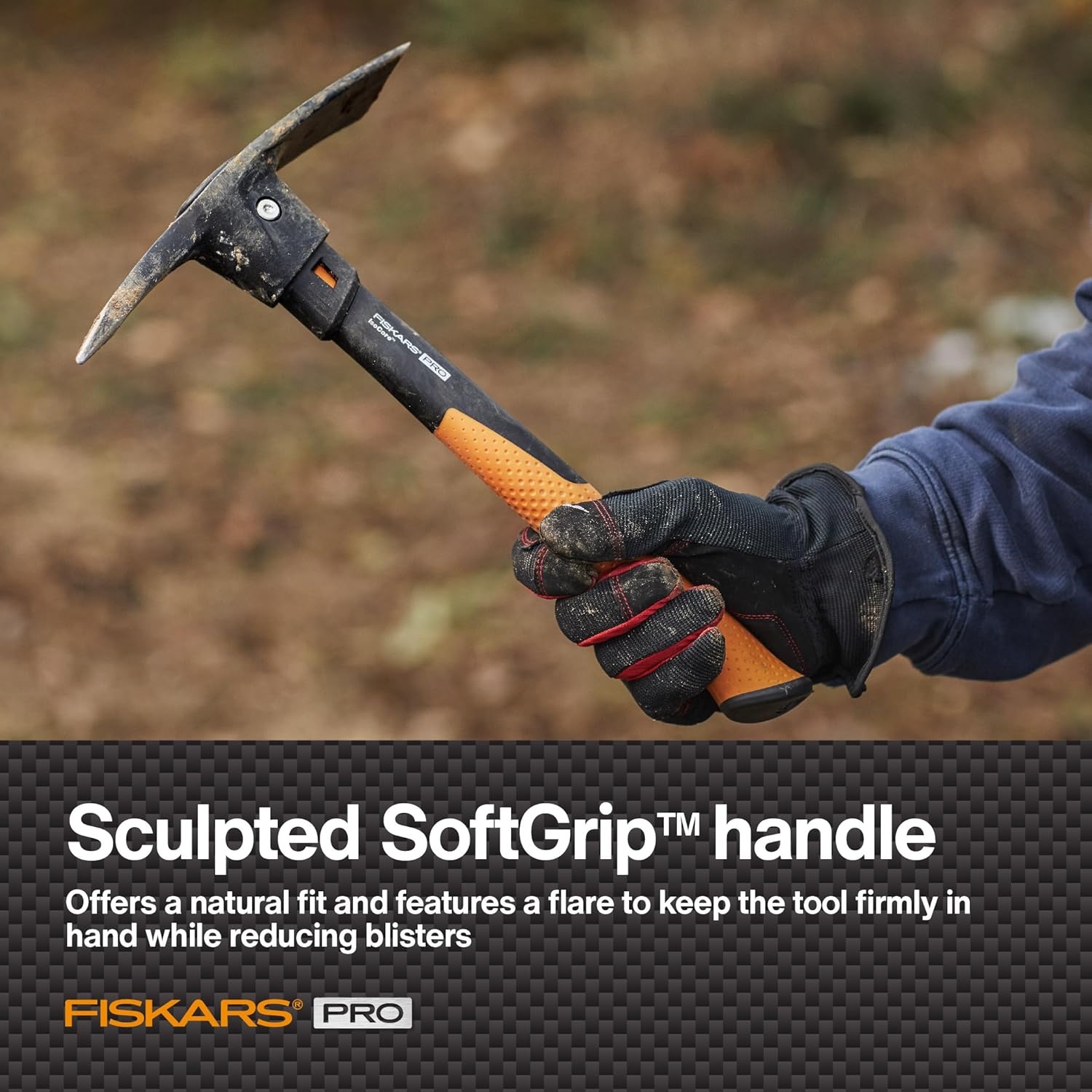 Fiskars IsoCore Pickaxe Mattock with Shock-Absorbing Handle, Dual-Head Tool for Roots & Rocks, 1.5 lb(Pro IsoCore 1.5lb Pick/Mattock)