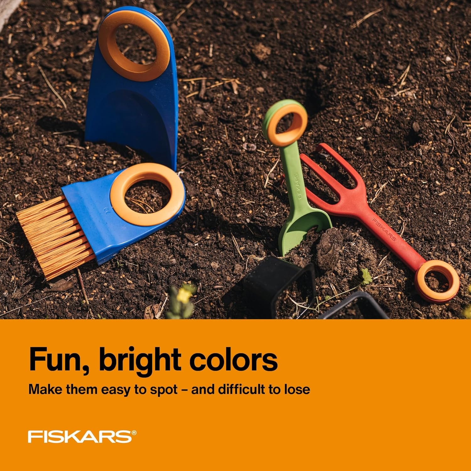 Fiskars Kids Garden Tool Set (4-Piece) – Ages 3+ Educational Tool Set for Yard Work – Cultivator, Trowel, Scoop and Brush with Organizational Hang Holes
