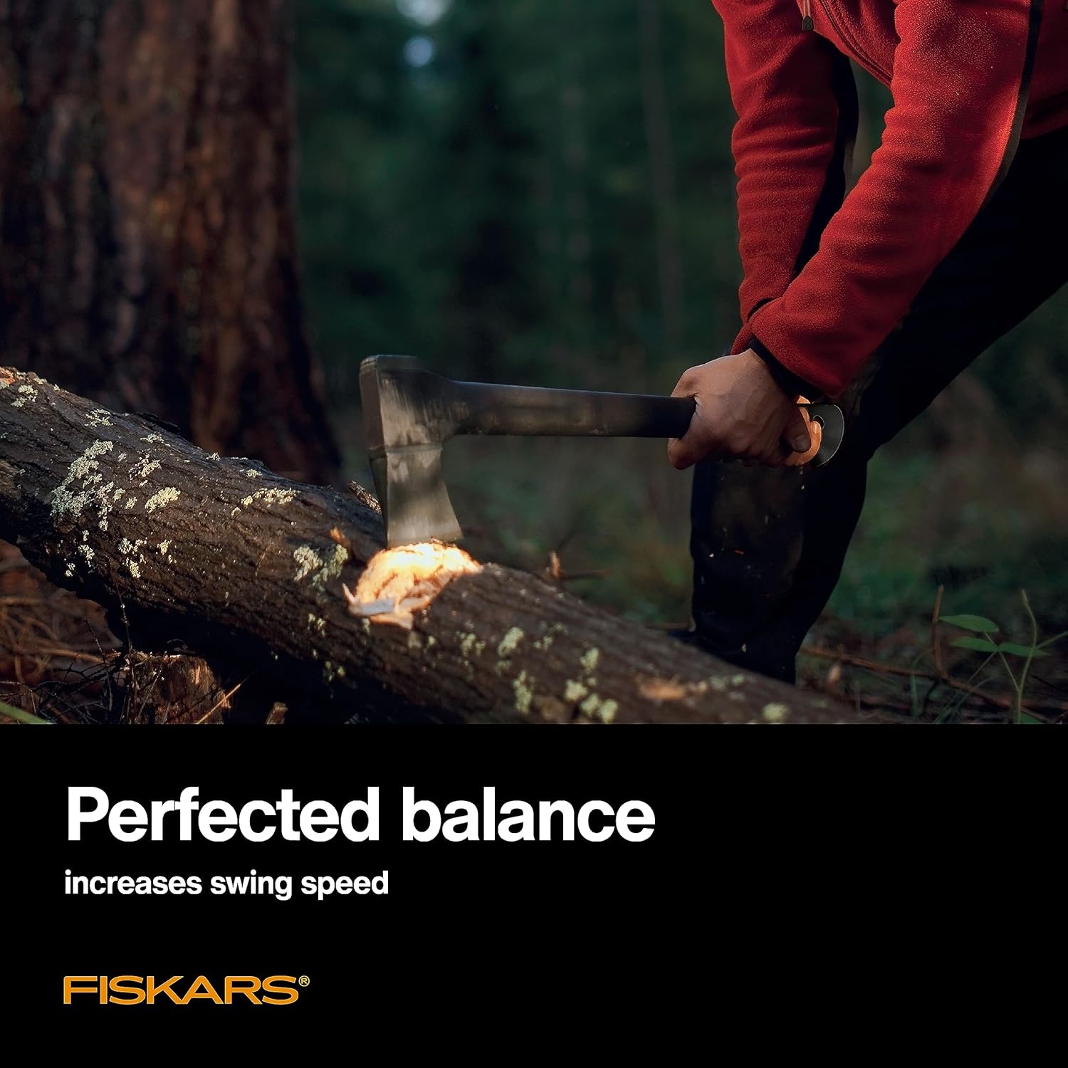 Fiskars 28″ Chopping Axe, Ultra-Sharp Blade for Kindling with Ease, Weight Balanced, Garden and Outdoor Gear, 3.5 pounds, Black(28″ Chopping Axe)
